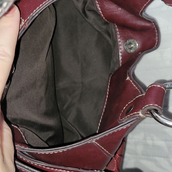 Nine West Purse Maroon - Picture 5 of 7